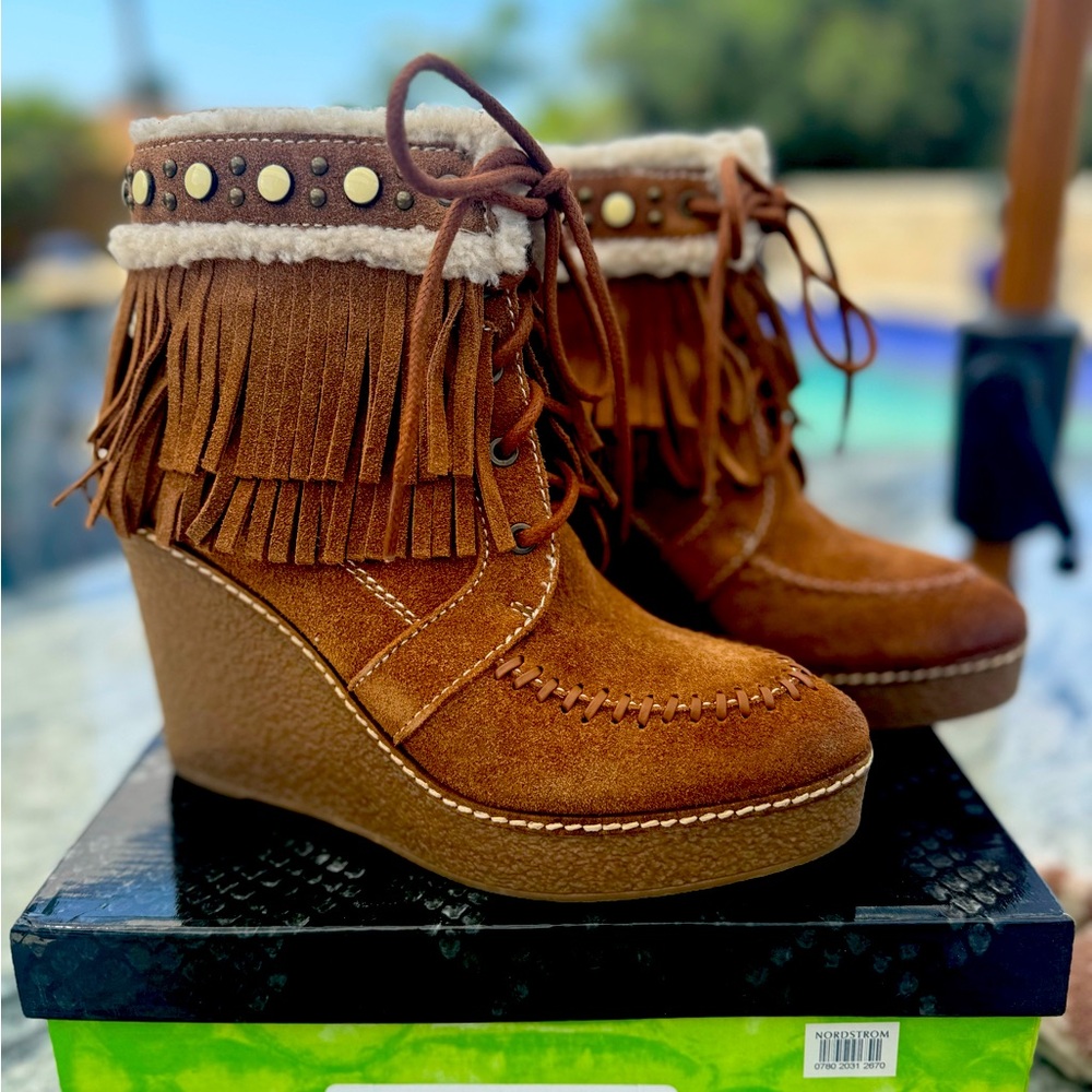 Suede Fringe SAM EDELMAN  Shearling lined Wedged Boots!